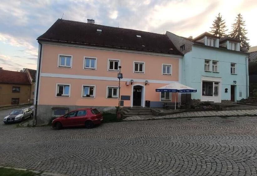 膳宿费 H&m Penzion