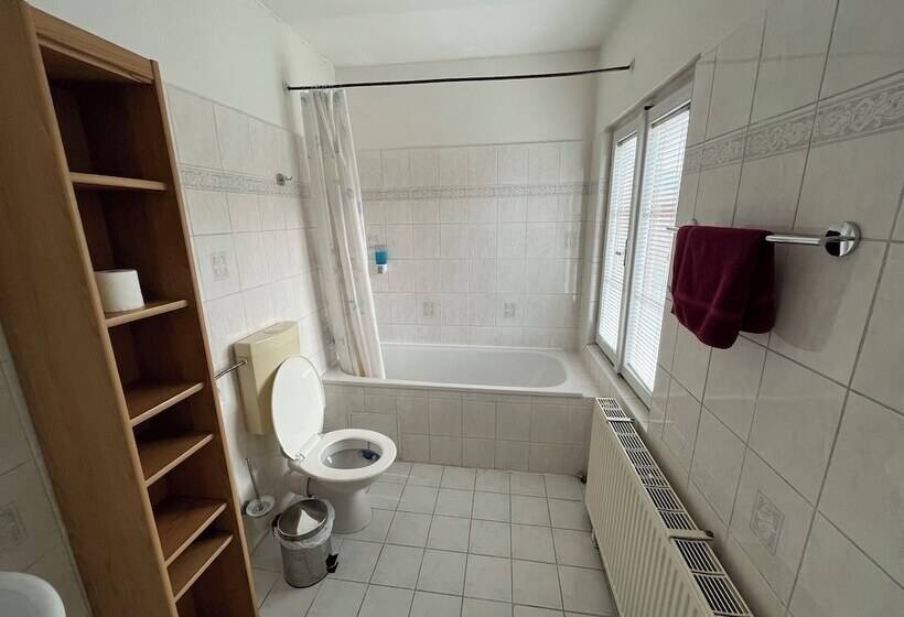 膳宿费 H&m Penzion