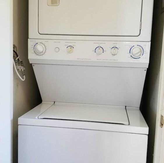 بنسيون Lotus Suites Woodbridge