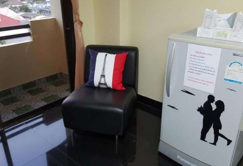 بنسيون Merit Mansion