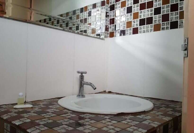 بنسيون Merit Mansion