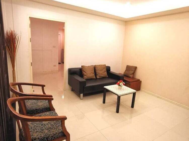 بنسيون Pon House