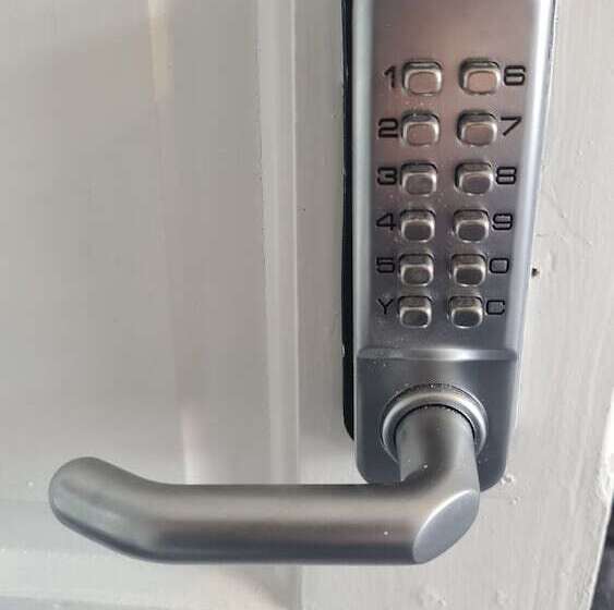 פנסיון Ravenhill Town House  Belfast