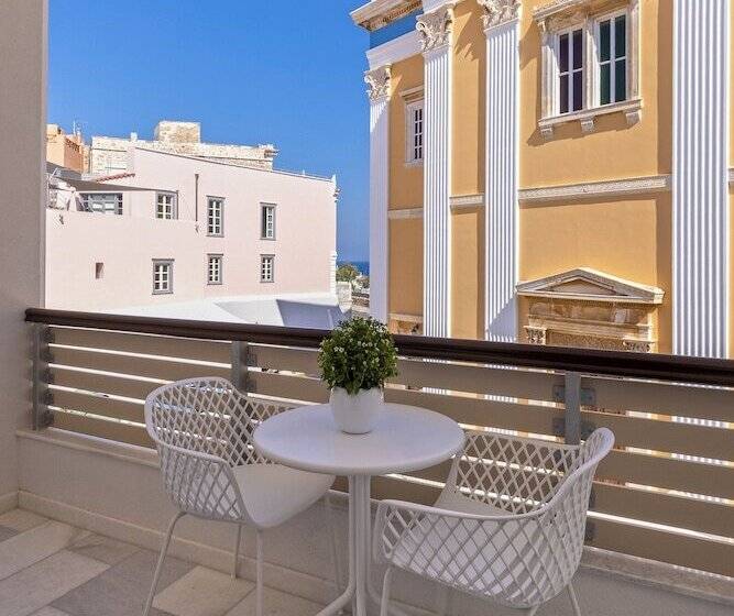 پانسیون The Nestorian House