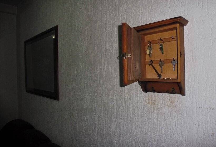 ペンション Ul. Dinka Trinajstića 10