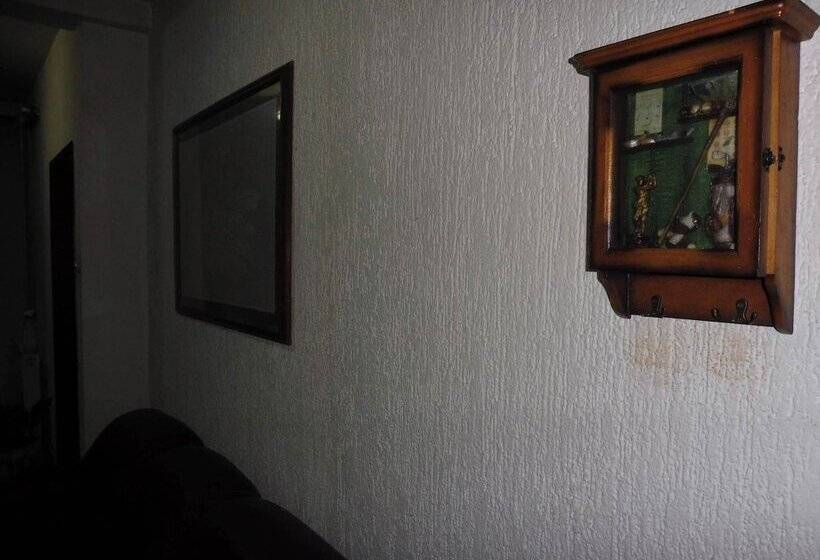 ペンション Ul. Dinka Trinajstića 10