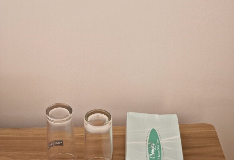 דירת נופש Beautiful 1 Room House In London