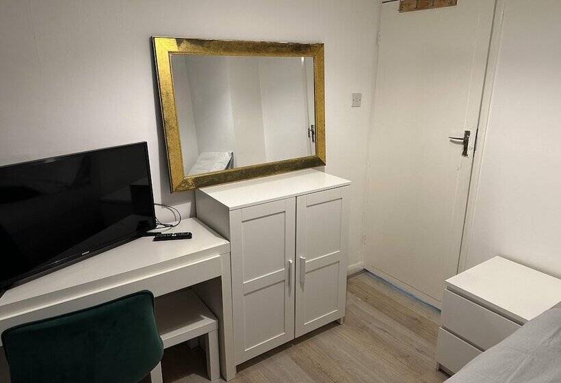 إقامة Great 5 Bed Wembley Home 25min From Central London