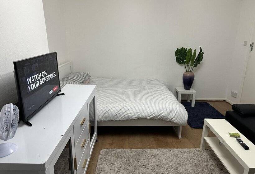 إقامة Great 5 Bed Wembley Home 25min From Central London