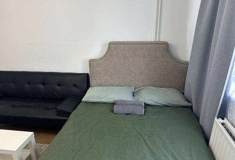 إقامة Great 5 Bed Wembley Home 25min From Central London