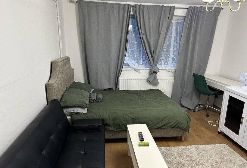 إقامة Great 5 Bed Wembley Home 25min From Central London