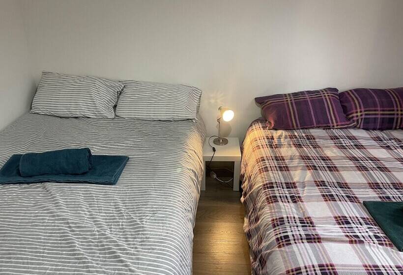 레지던스 Great 5 Bed Wembley Home 25min From Central London