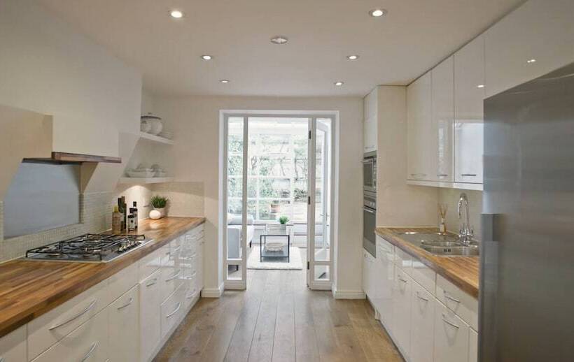 レジデンス Lovely 5 Bed House In London