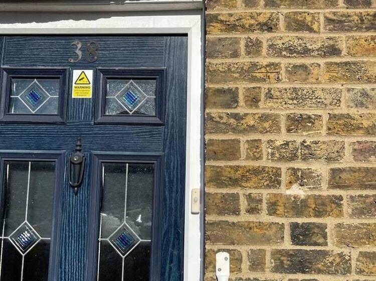 Резиденция Luxury Spacious 2 Bed House In Brentwood Essex