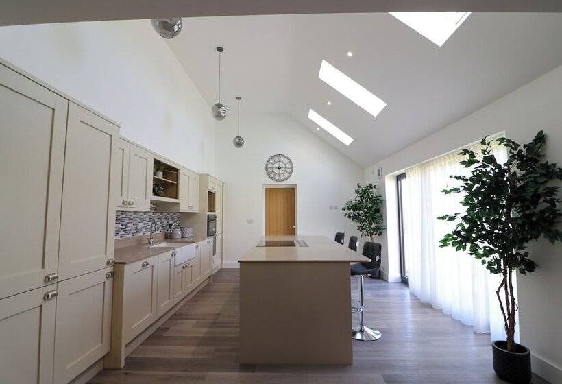 레지던스 Northumberland Luxury Stays   The Newland