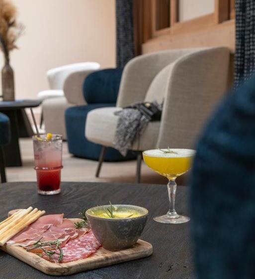 Mgm Hotels & Residences   Residence Manaka