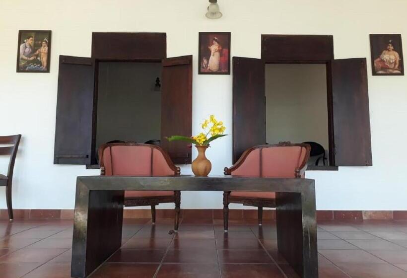 Курорт Marari Beach Palace