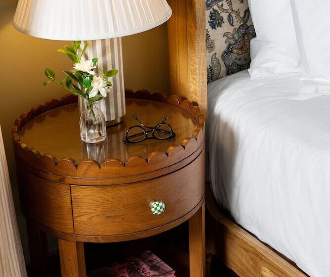 منتجع Palihouse Hyde Park Village