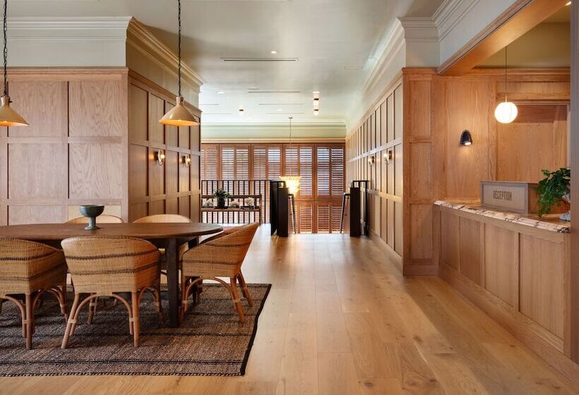 منتجع Palihouse Hyde Park Village