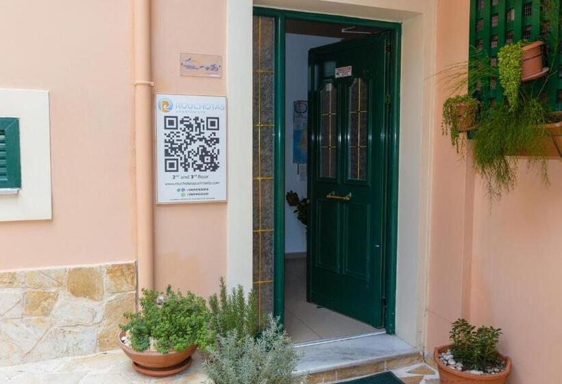 Rouchotas Apartments