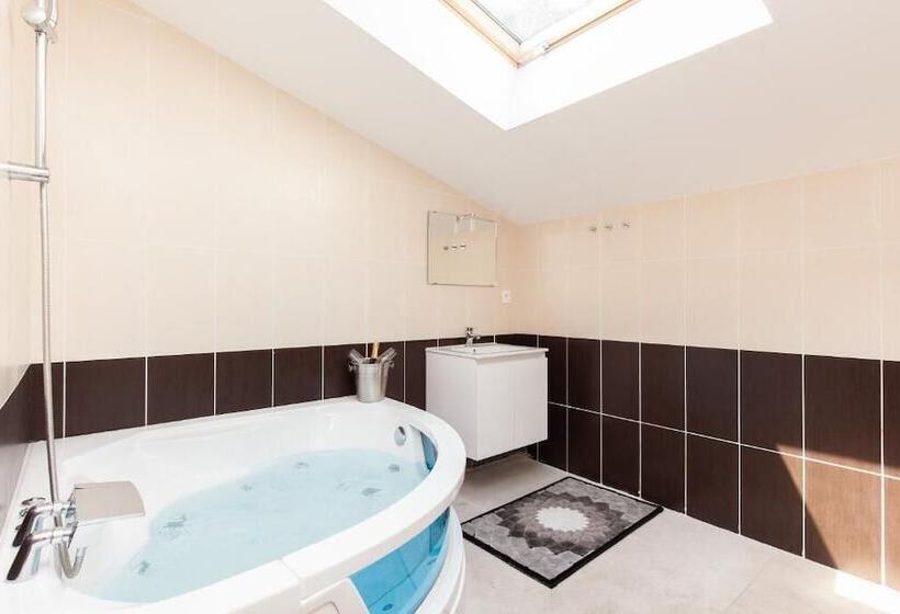 Résidence D Azur Riou