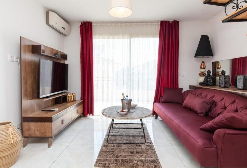 Résidence D Azur Riou