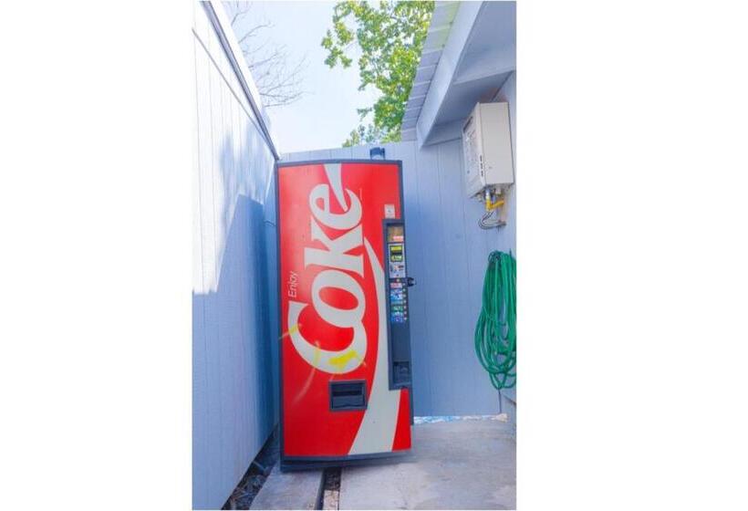 Sands Motel By Oyo Winnie