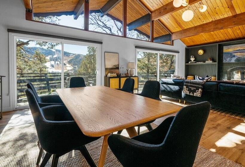 Ski View Chalet