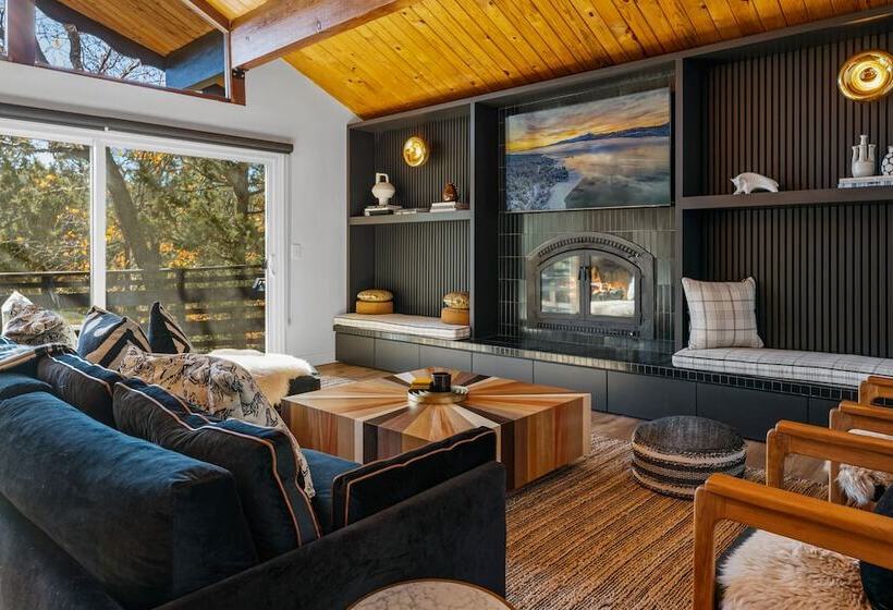Ski View Chalet