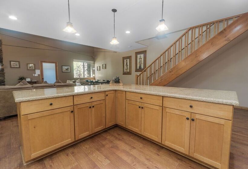 Summit Shooting Star 2