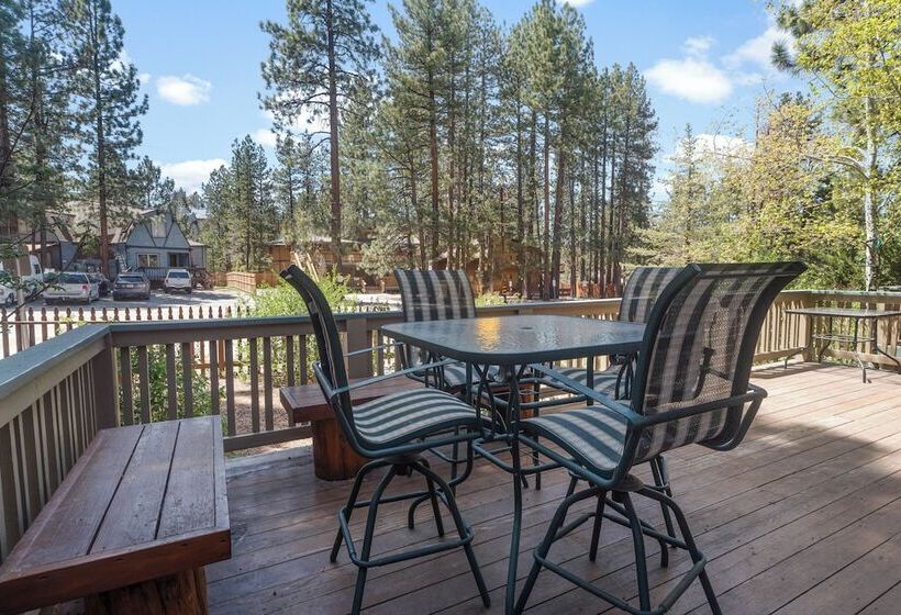 Summit Shooting Stars