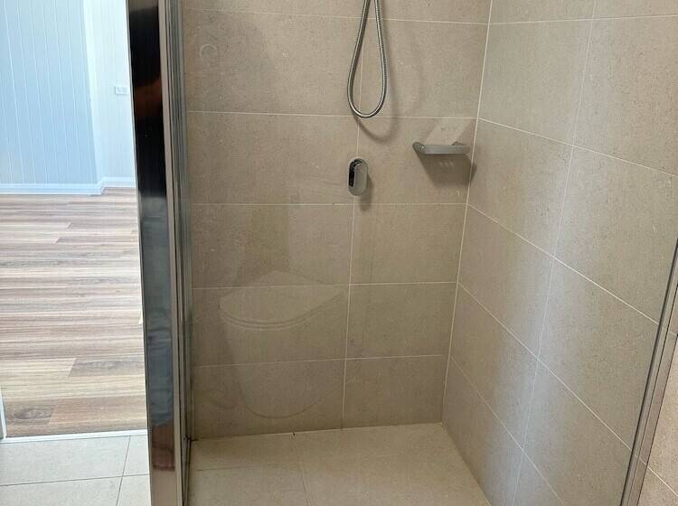 Surf Beach Motel Newcastle