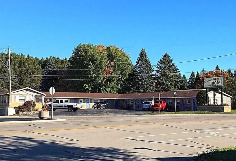 The Edgewood Motel