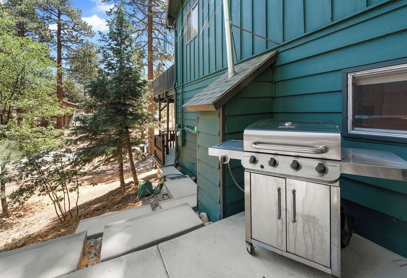 The Honey Pot Hideaway