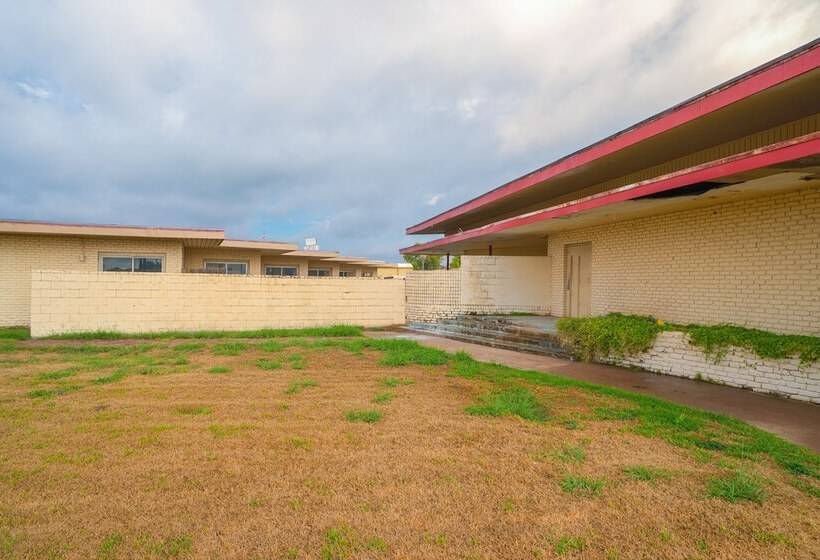 Town & Country Motel Bossier City By Oyo