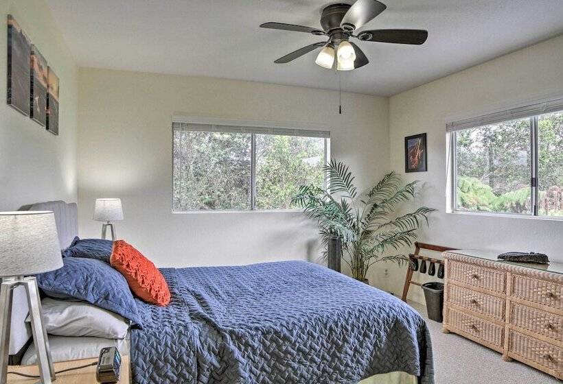 Tropical Volcano Bungalow < 4 Mi To Nat L Park!