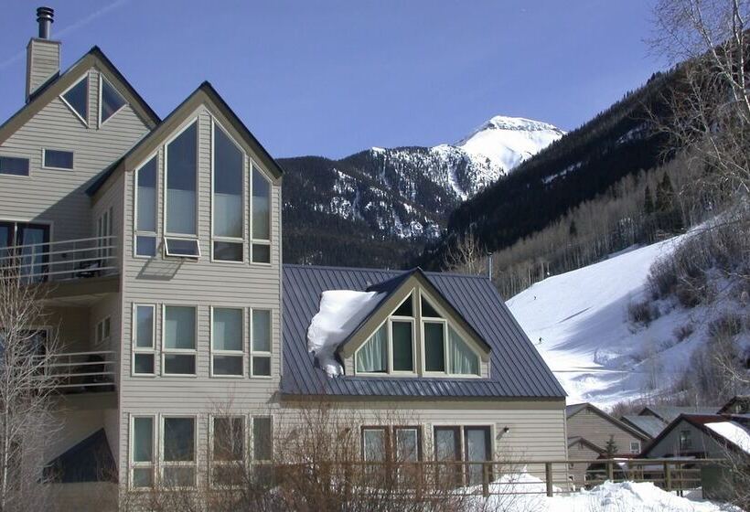 Viking Lodge 216 By Avantstay Great Ski Access W/ Communal Pool & Hot Tub