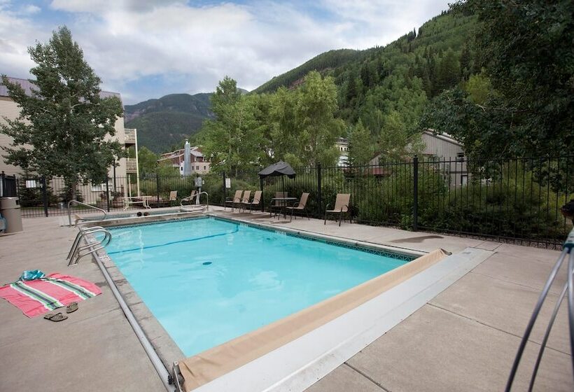 Viking Lodge 319 By Avantstay Great Ski Access W/ Communal Pool & Hot Tub