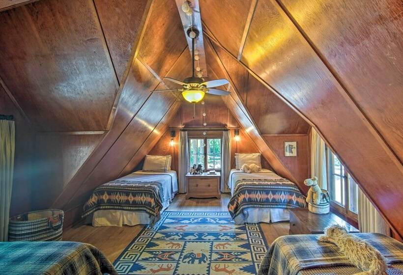 Vintage Lake Arrowhead Cabin   Walk To Lake!