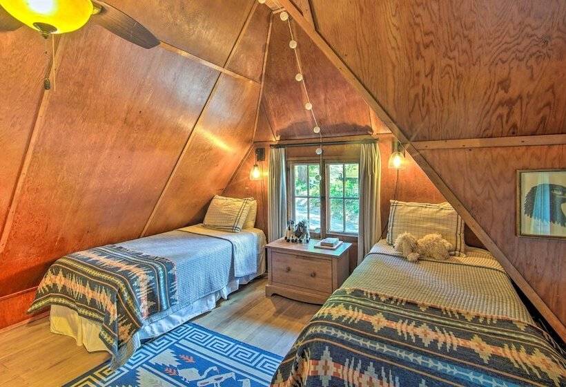 Vintage Lake Arrowhead Cabin   Walk To Lake!