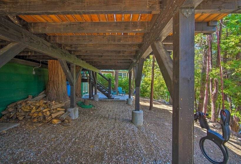 Vintage Lake Arrowhead Cabin   Walk To Lake!