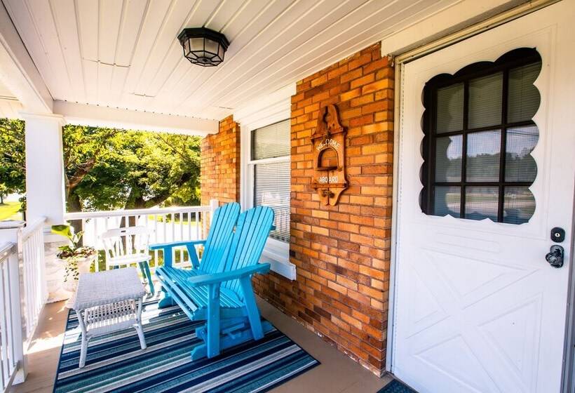 Wine Valley Bungalow