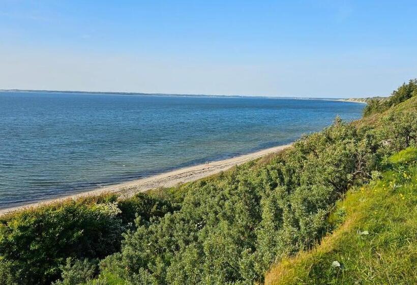 הוסטל Gudum Park