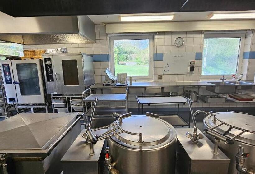 הוסטל Gudum Park