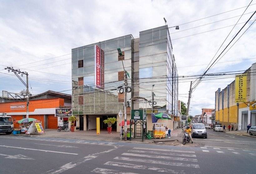 Apartahotel Torres De Cristal Cali