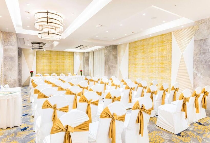 Beyzaa Hotel & Suites , Kolkata