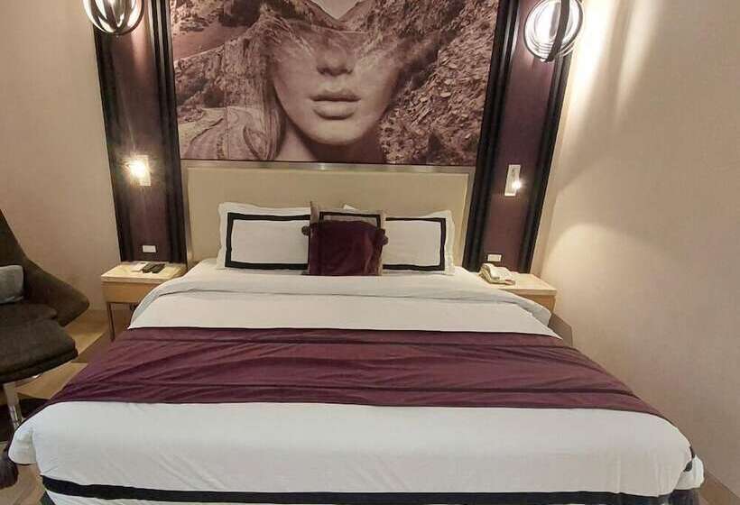 Beyzaa Hotel & Suites , Kolkata