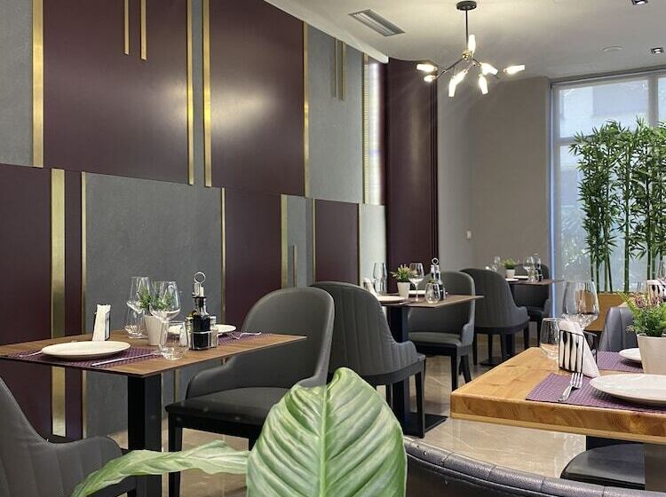 Doanesia Premium Hotel & Spa