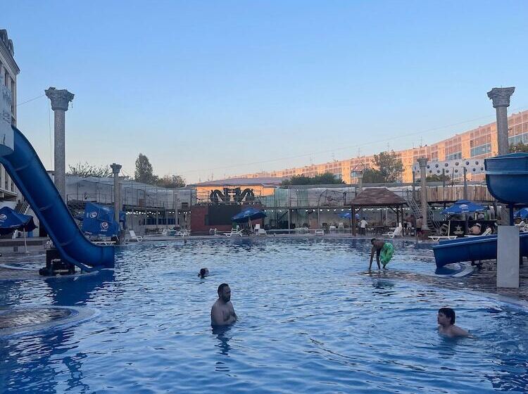 Dragon Hotel Tashkent