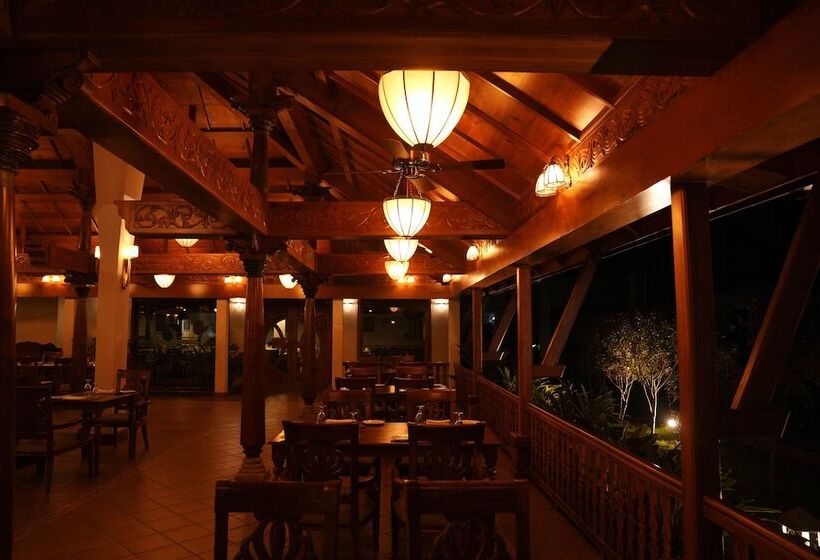 Gokulam Grand Resort & Spa